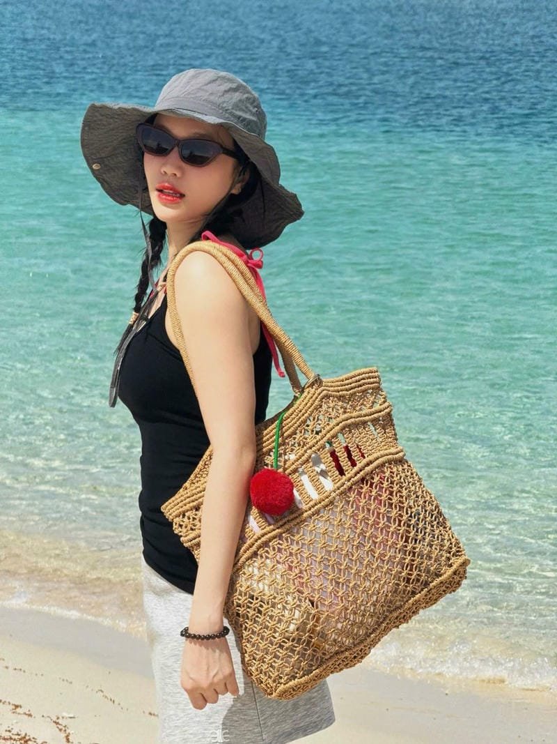 hình ảnh Diệu Nhi 10