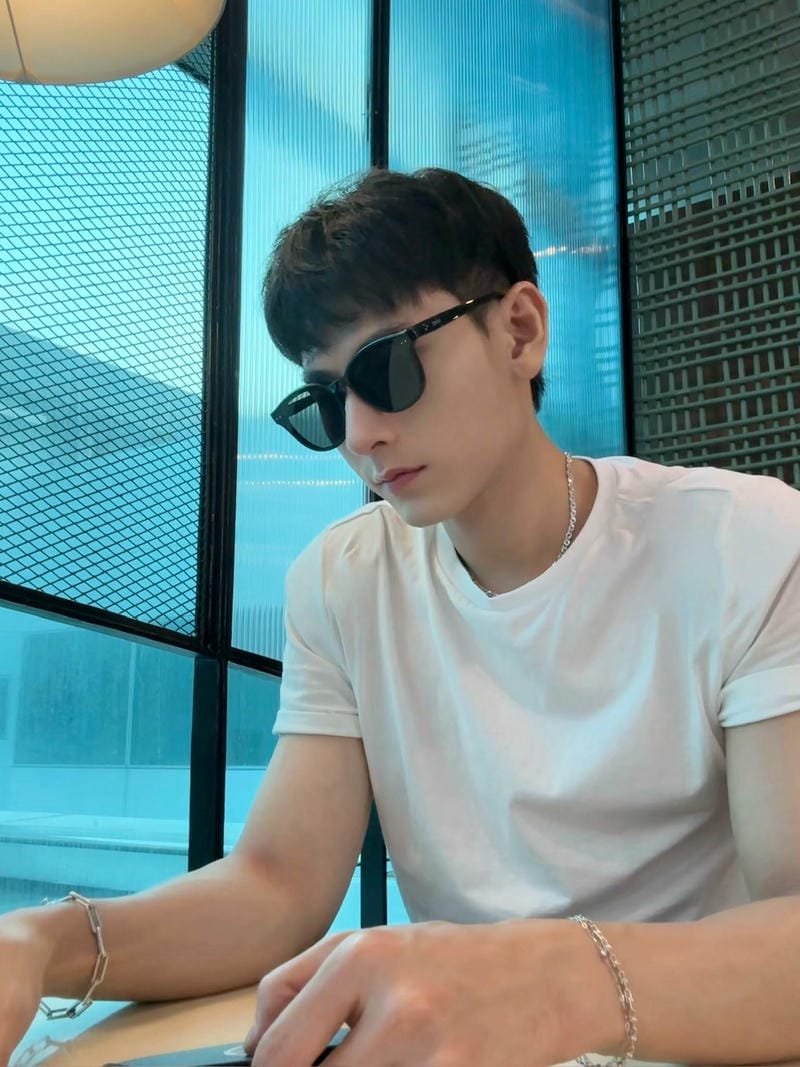 hình ảnh Isaac 13