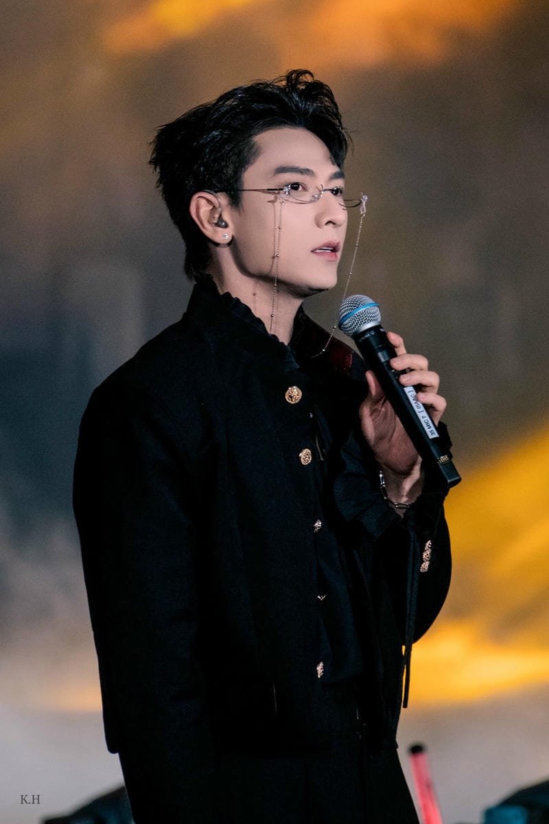 hình ảnh Isaac 15