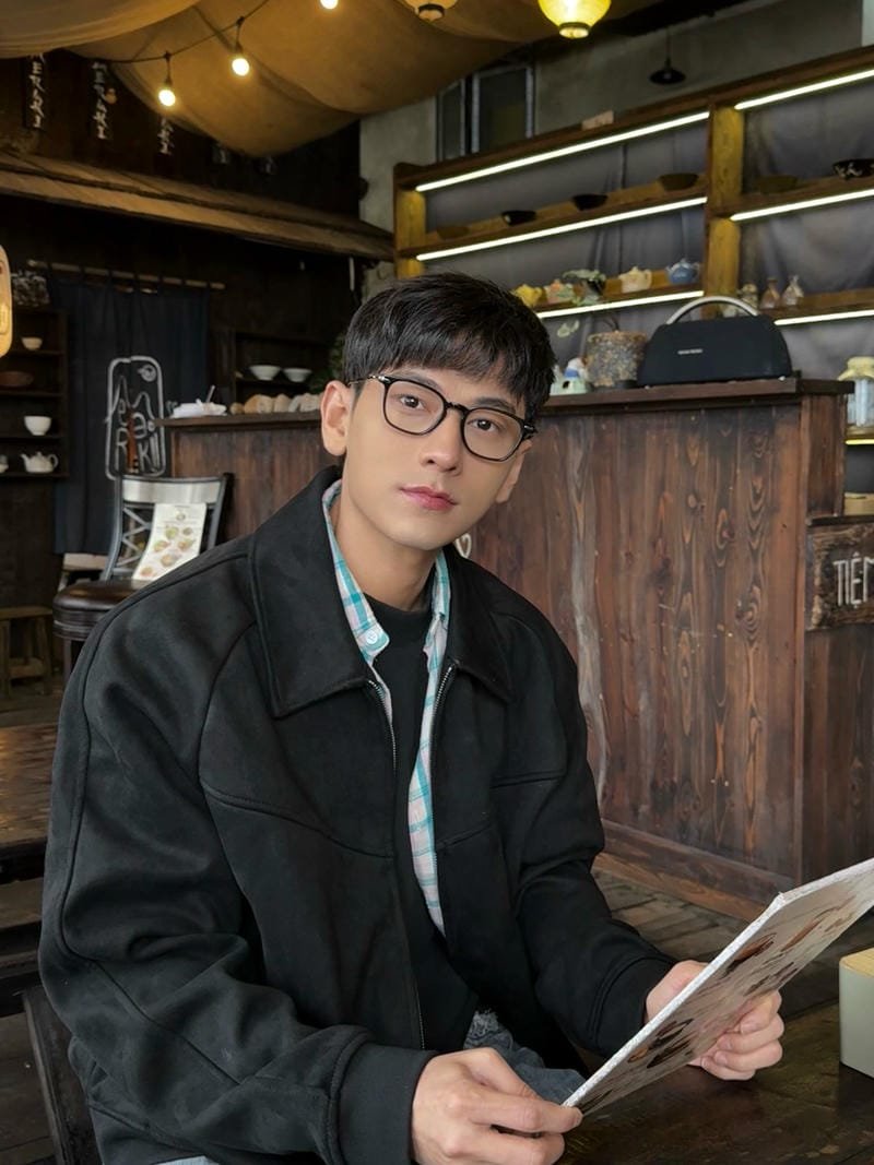 hình ảnh Isaac 24