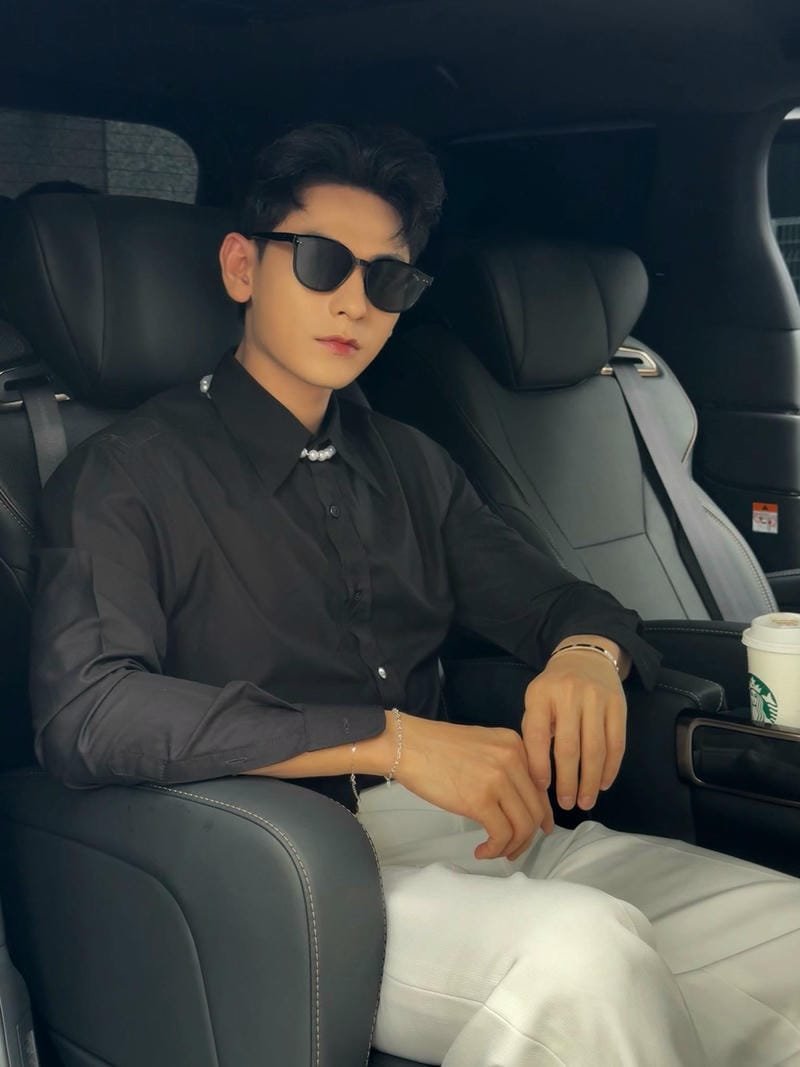 hình ảnh Isaac 30