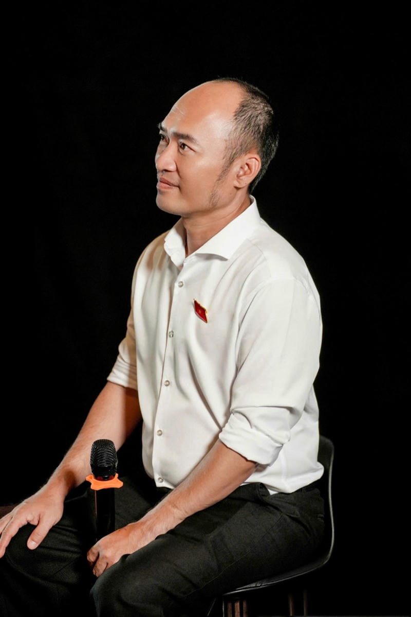 hình ảnh Tiến Luật 4 